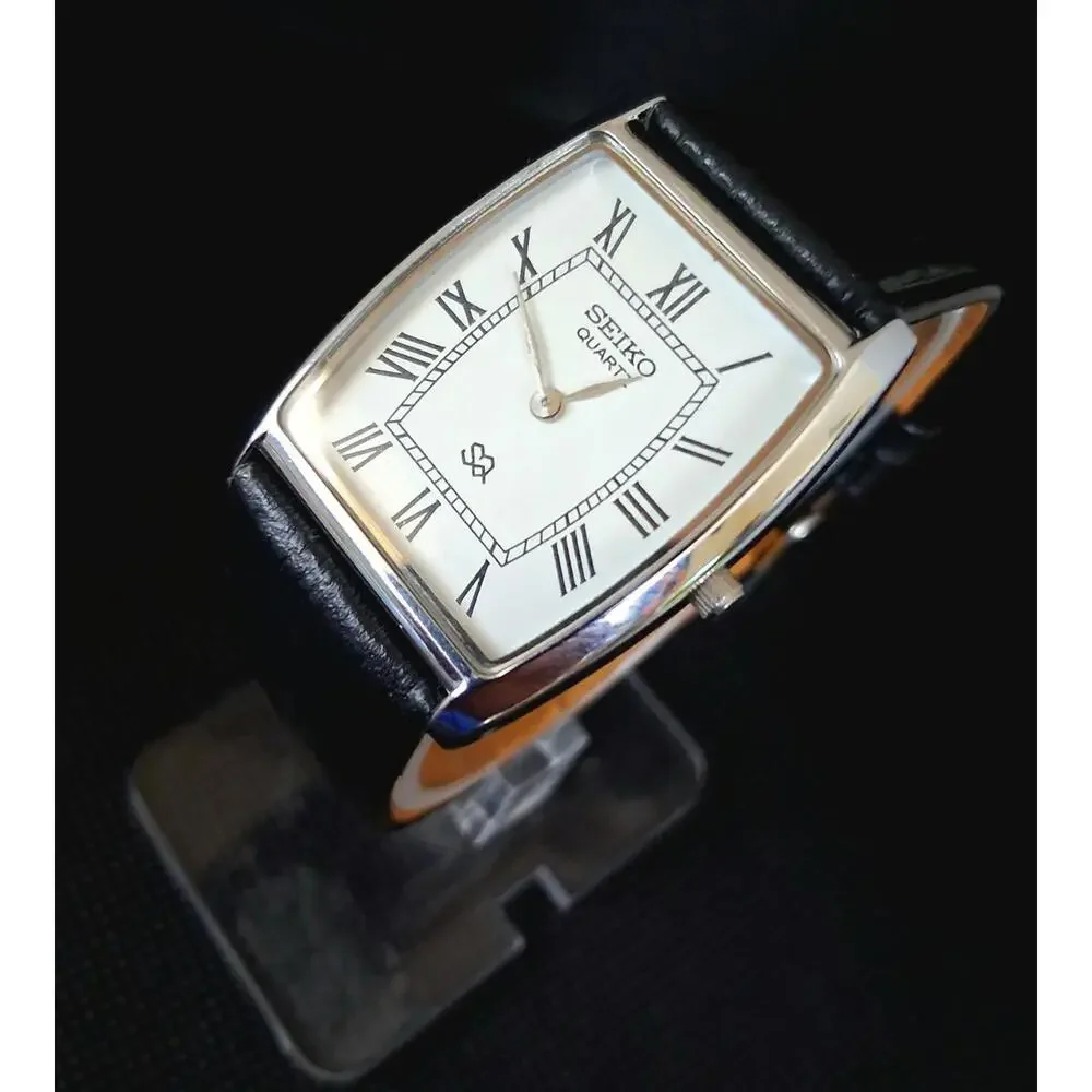Men's‎ Vintage Seiko Barrel/Tonneau Leather Tank RARE